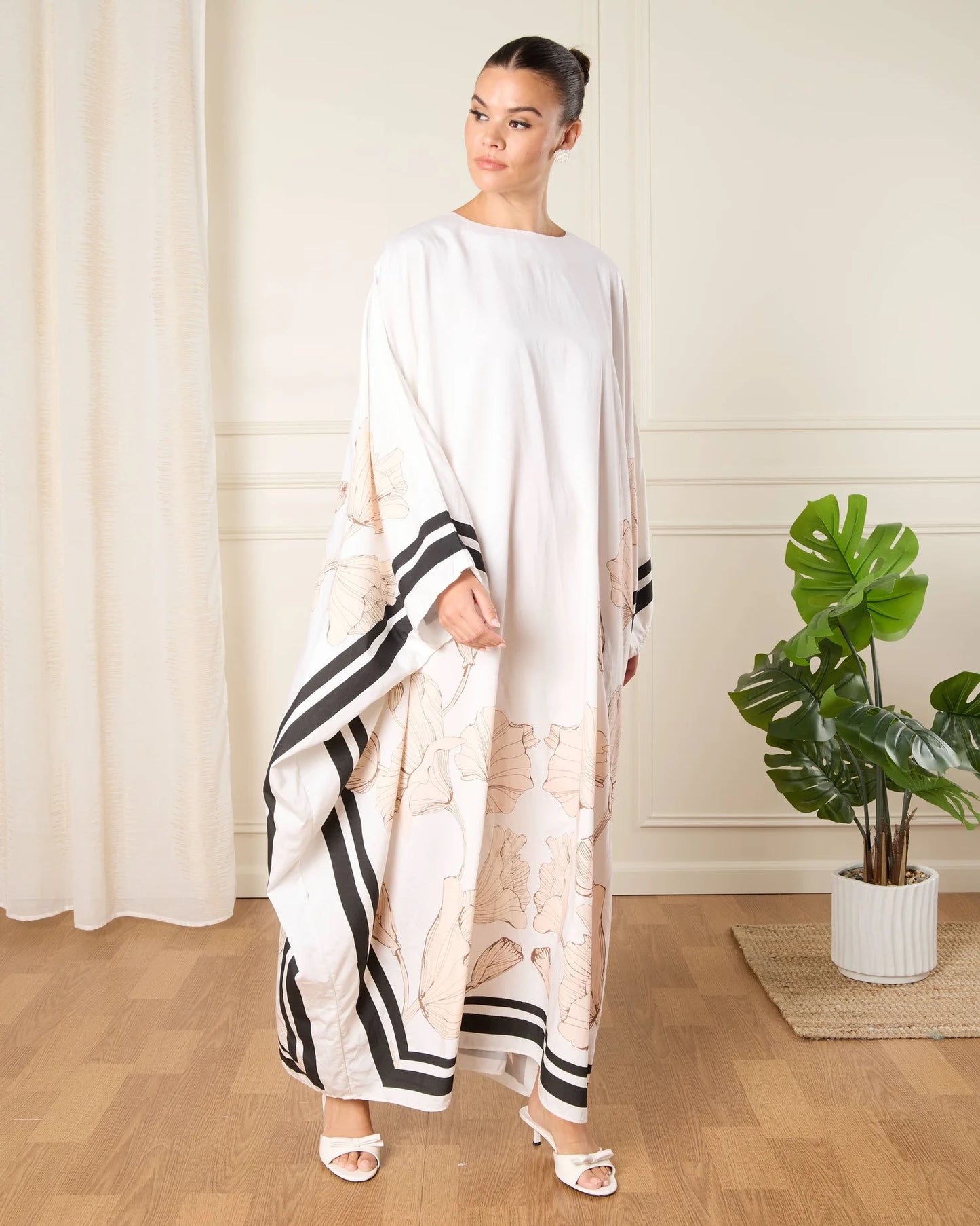 MONOCHROME PETAL FLOW KAFTAN DRESS