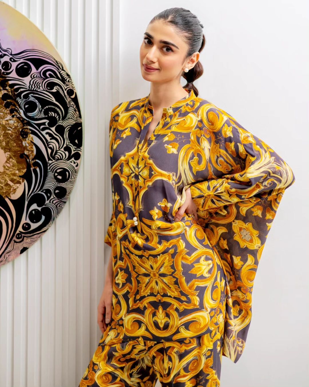 GLAM ROSS PRINTED TOP AND PANT SET