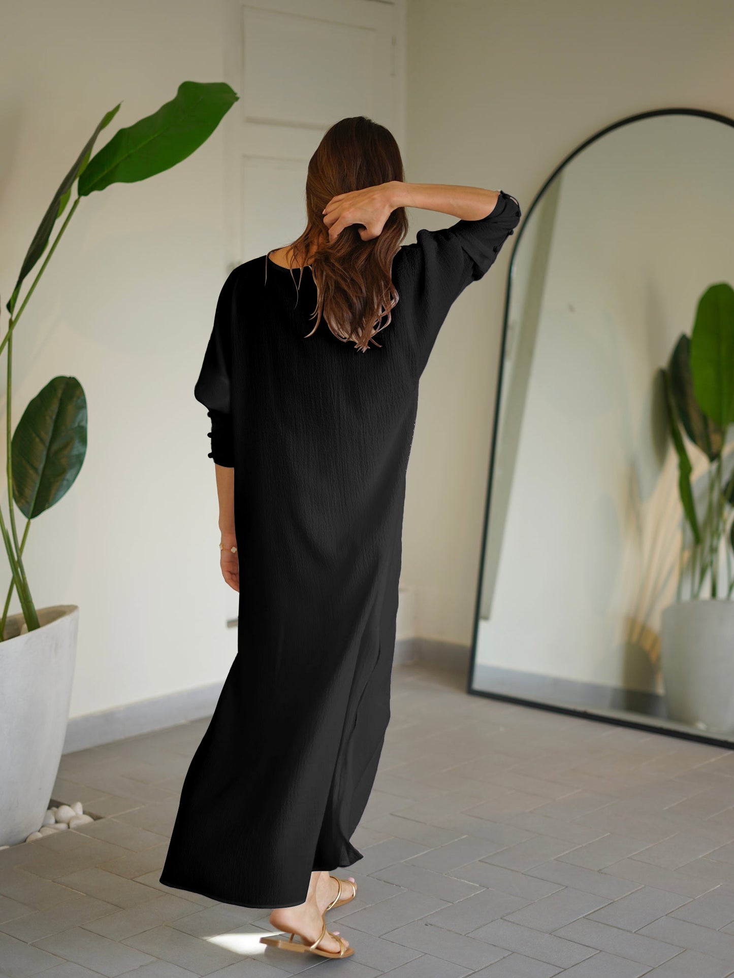 NOIR ELEGANCE V-NECK LONG DRESS