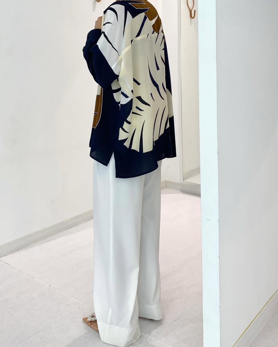 IKI NELL MODERN CO-ORD SET