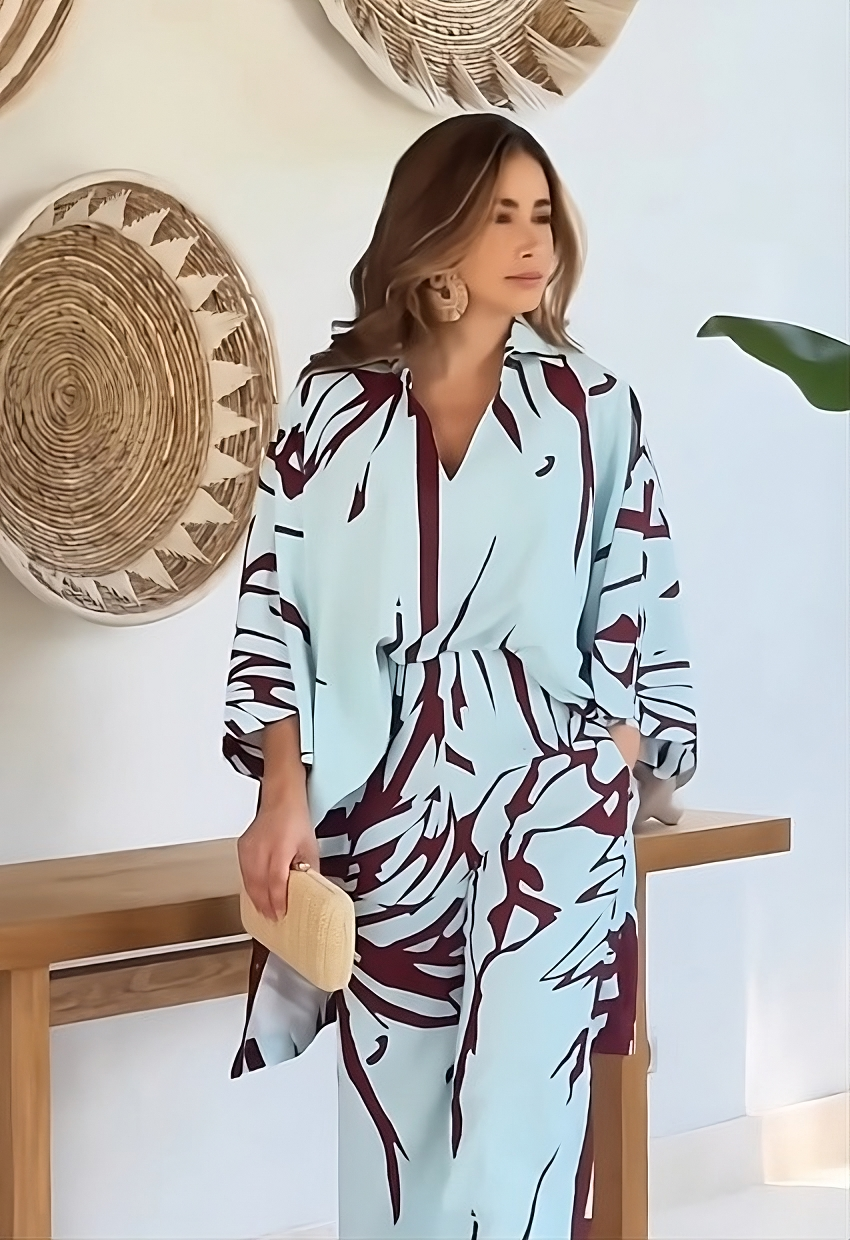 CHIC FLOWING Kaftan SET WITH BOLD ABSTRACT IN SOFT PASTEL TONES