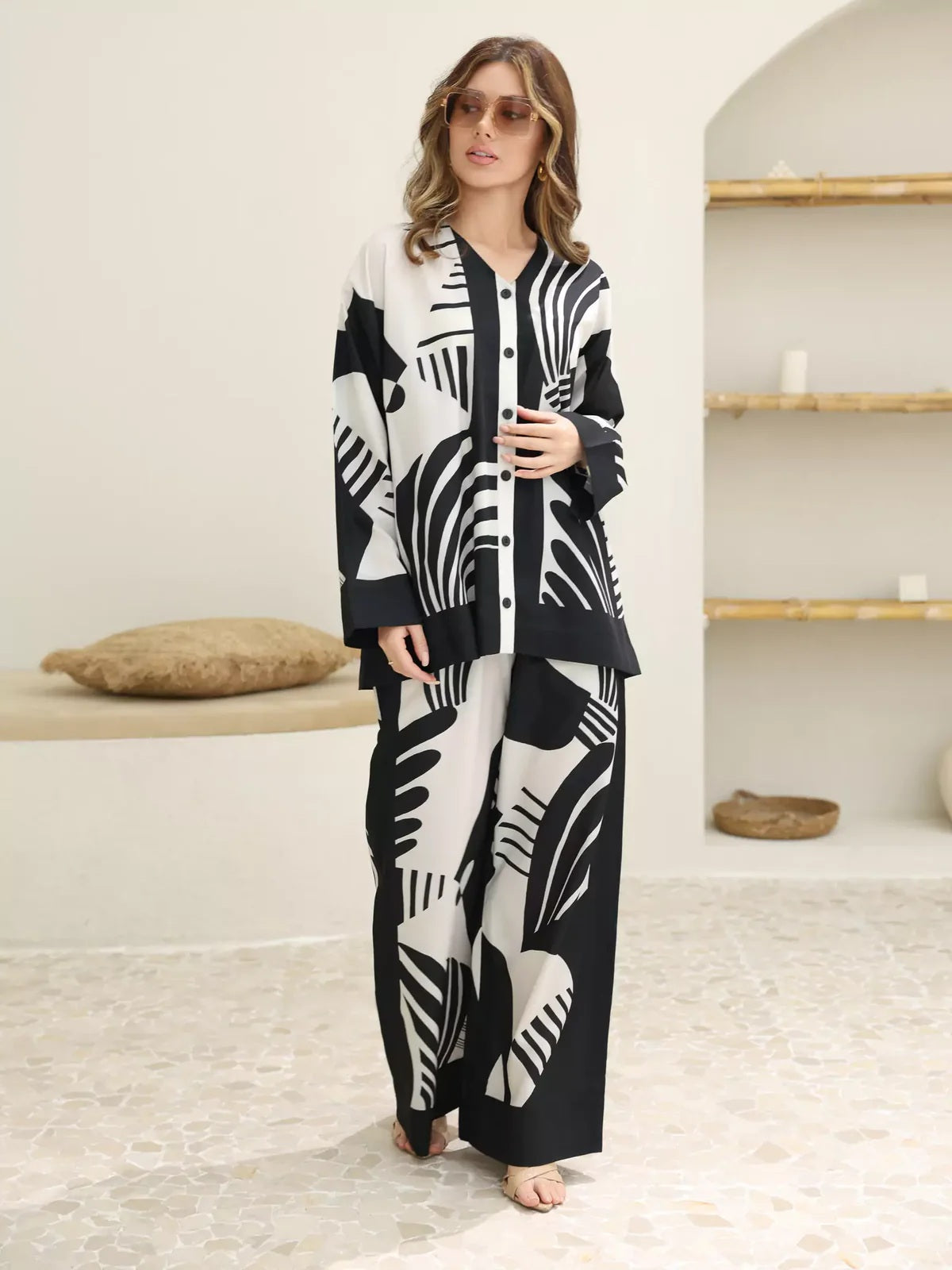 ABSTRACT SWIRL PRINT PREMIUM CO-ORD SET