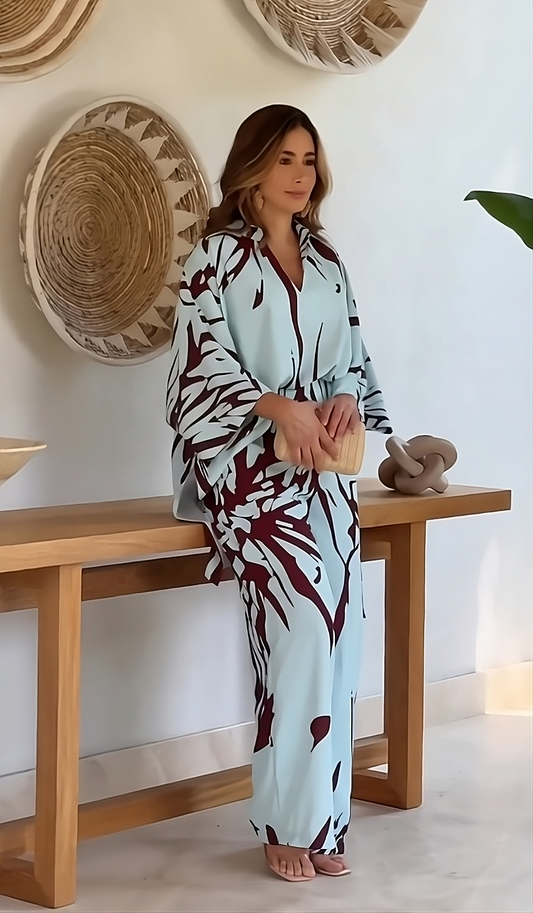 CHIC FLOWING Kaftan SET WITH BOLD ABSTRACT IN SOFT PASTEL TONES