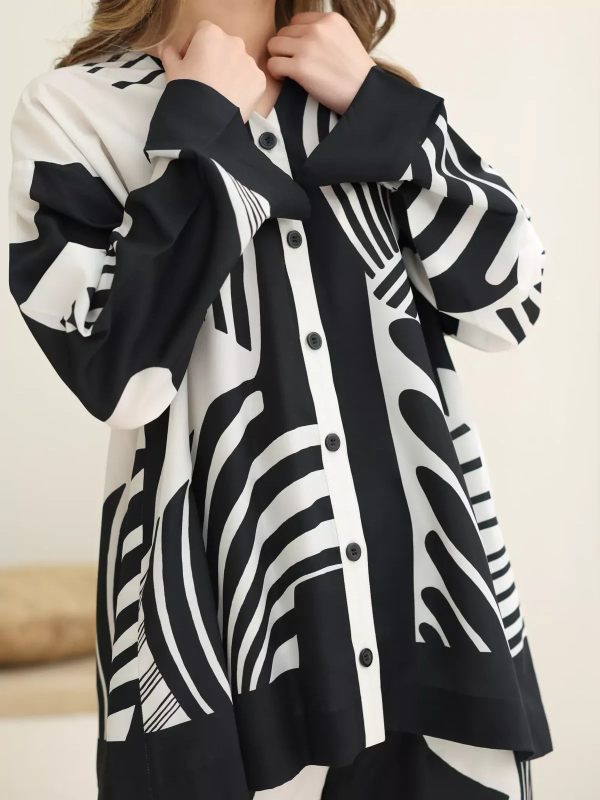 ABSTRACT SWIRL PRINT PREMIUM CO-ORD SET