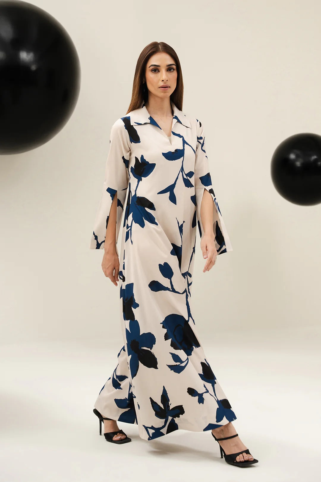 VERSATILE FASHION - ELEGANT BLUE AND WHITE FLORAL PRINT LONG DRESS