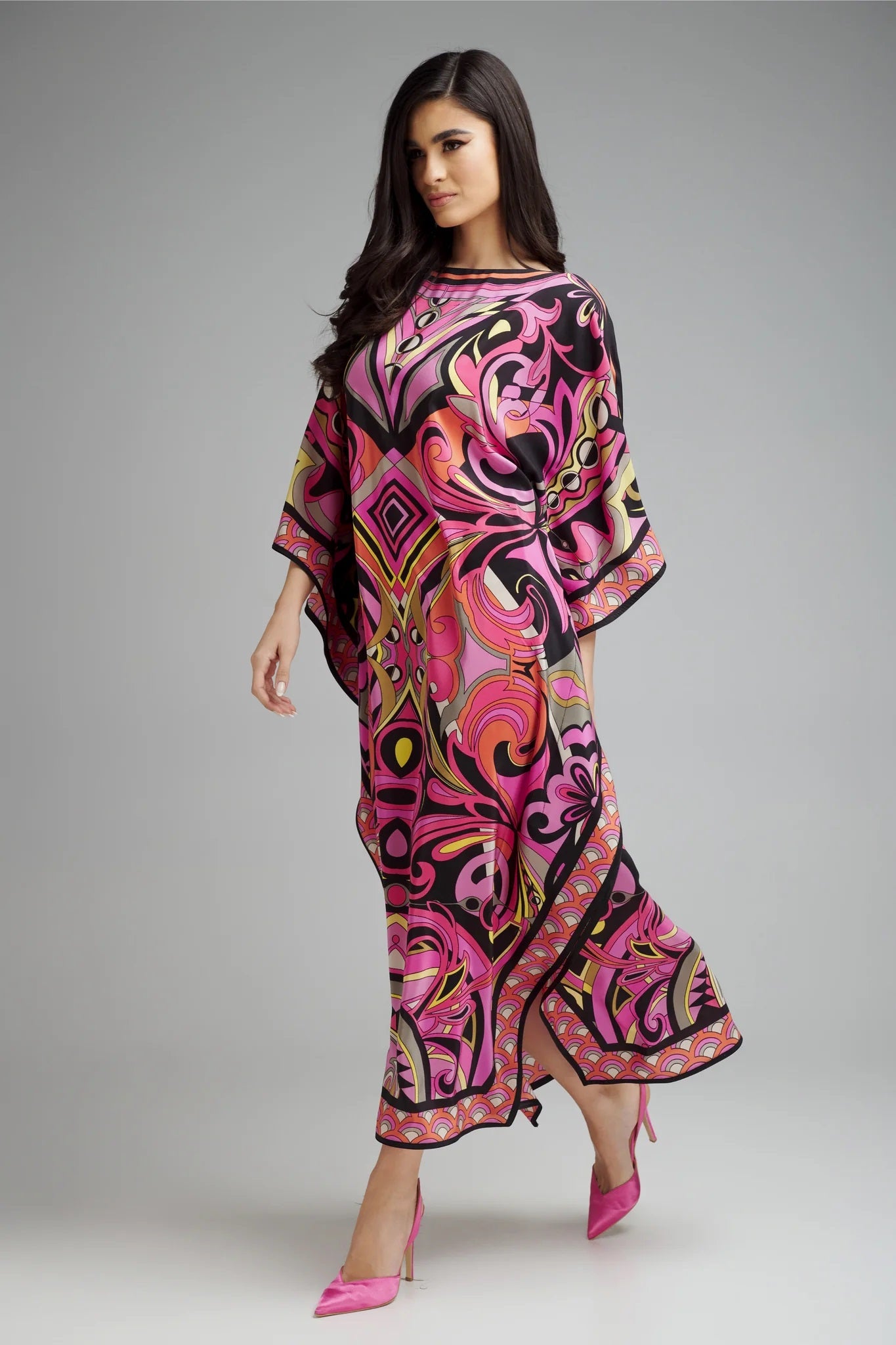 BOLD ABSTRACT PRINTED DESIGNER KAFTAN DRESS