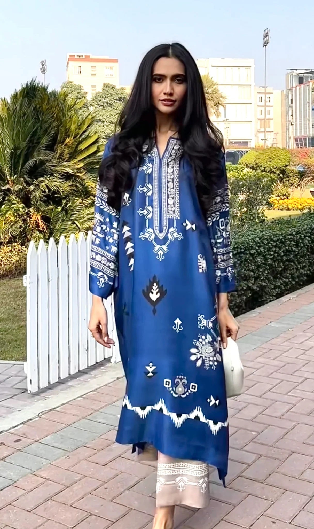 ALINOR ADVANCE PREMIUM LONG DRESS WITH PANT