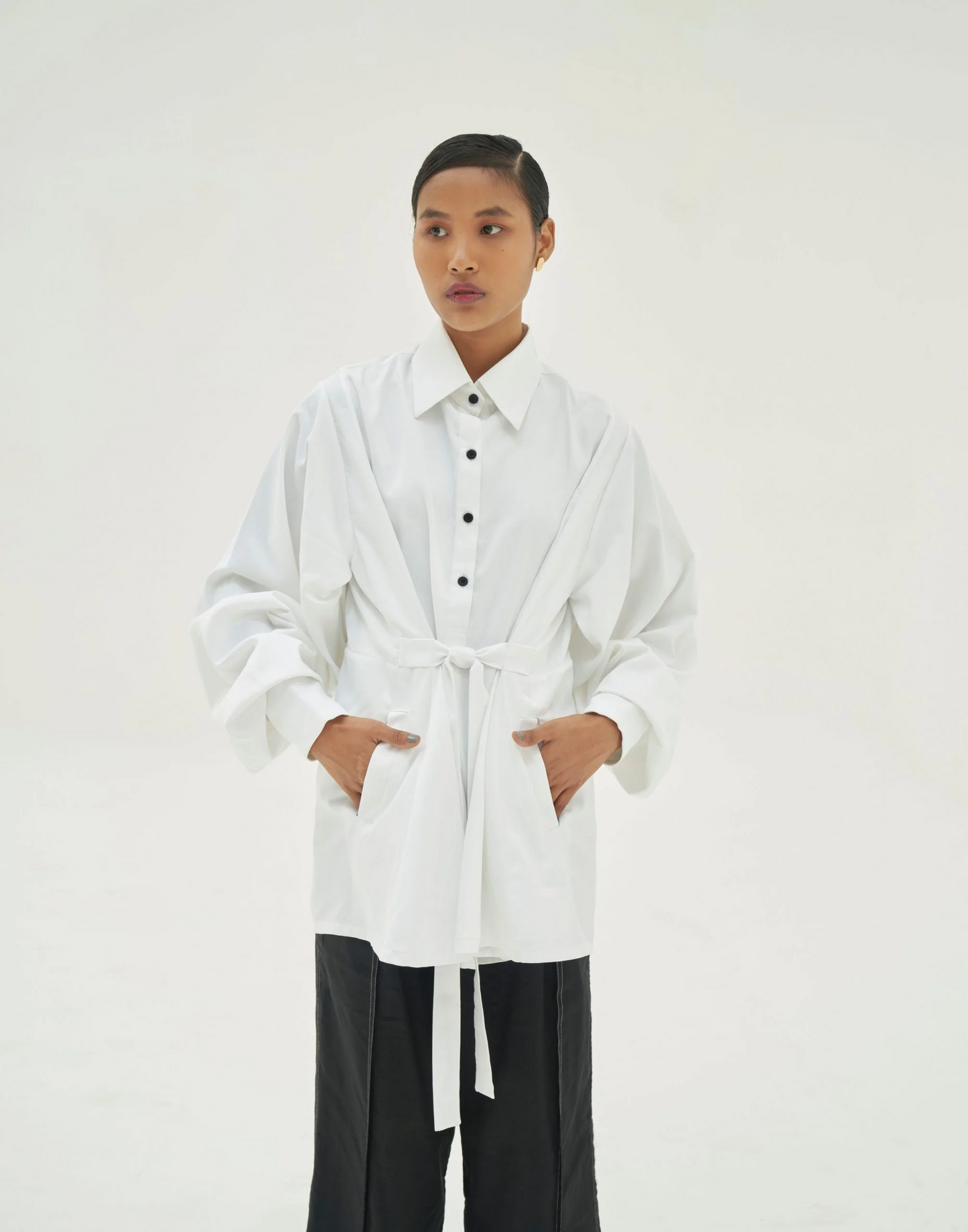 FULL SLEEVES BELT STYLE POPLIN COLLAR SHIRT