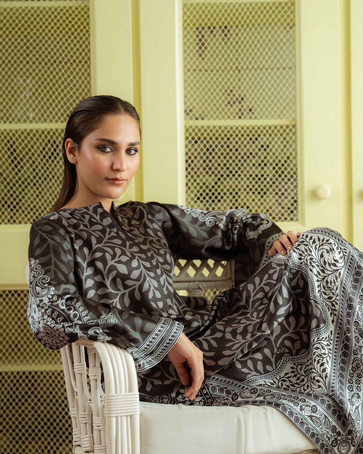 MIDNIGHT SERENADE PREMIUM TOP AND PANT SET