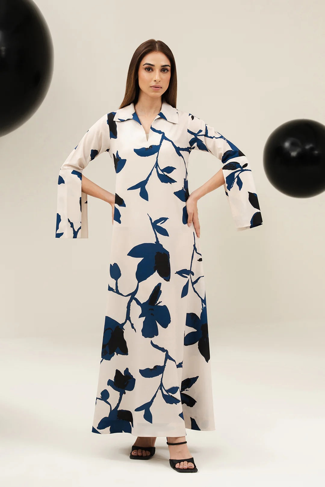 VERSATILE FASHION - ELEGANT BLUE AND WHITE FLORAL PRINT LONG DRESS