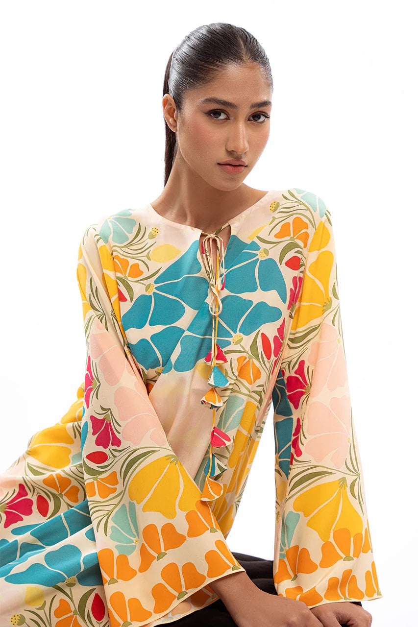 VIBRANT LONG-SLEEVE MAX DRESS WITH COLORFUL GEOMETRIC FLORAL PRINT