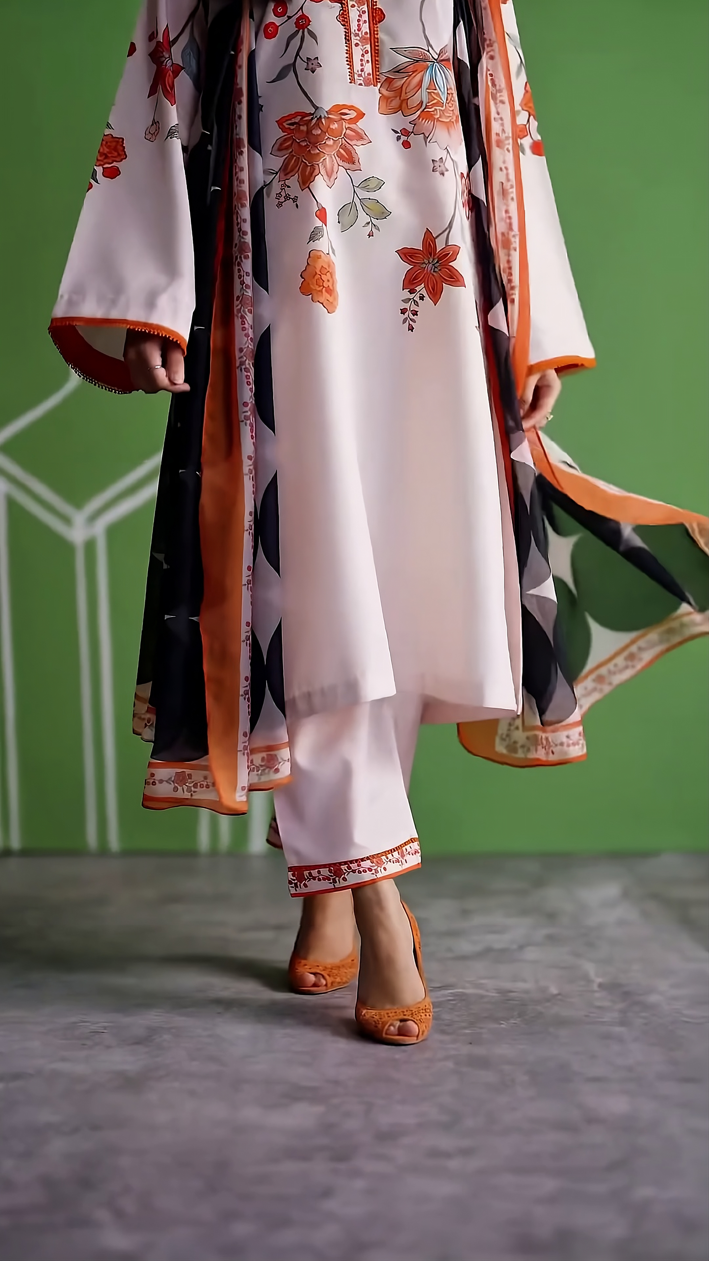 ARTISON HARMONY VERSATILE LONG TOP AND PANT