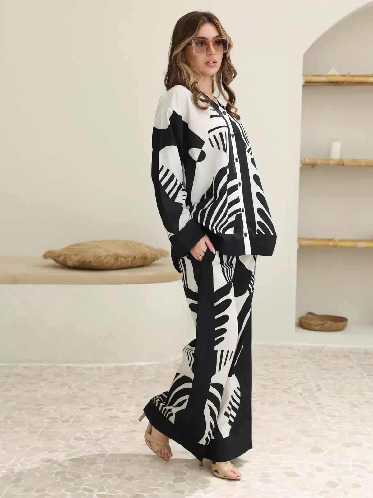 ABSTRACT SWIRL PRINT PREMIUM CO-ORD SET