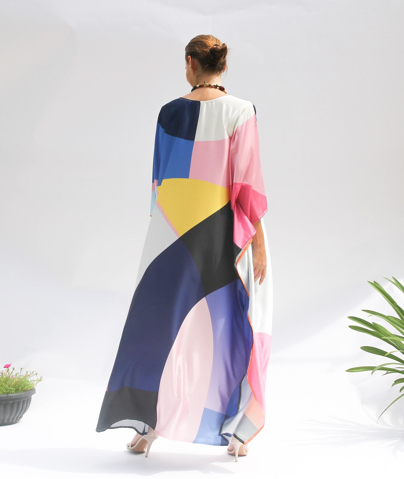 PRISM PATTERN DIGITAL PRINTED LONG KAFTAN