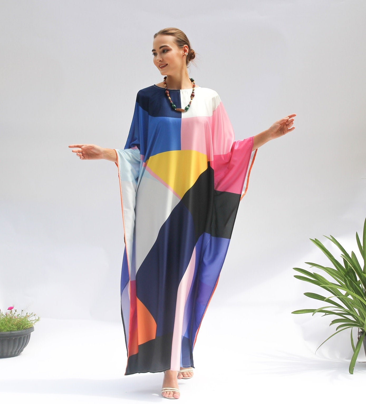 PRISM PATTERN DIGITAL PRINTED LONG KAFTAN