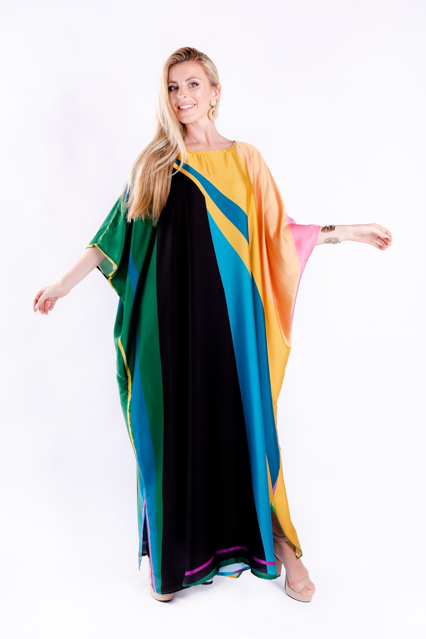 DIAGONAL STYLE PREMIUM MULTI COLOUR DIGITAL PRINTED LONG KAFTAN