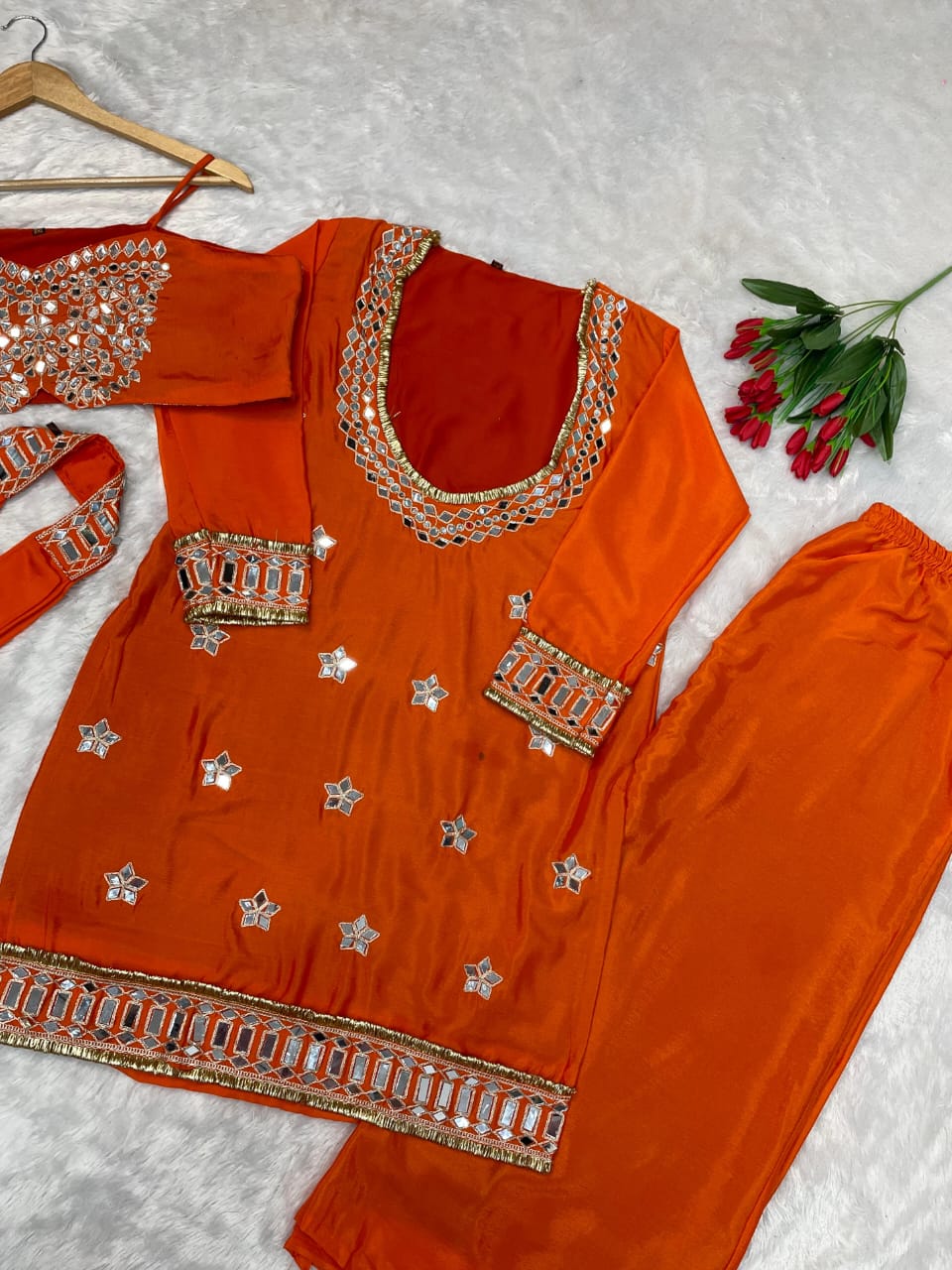 ETHEREAL IVORY MIRROR 3-PIECE SET